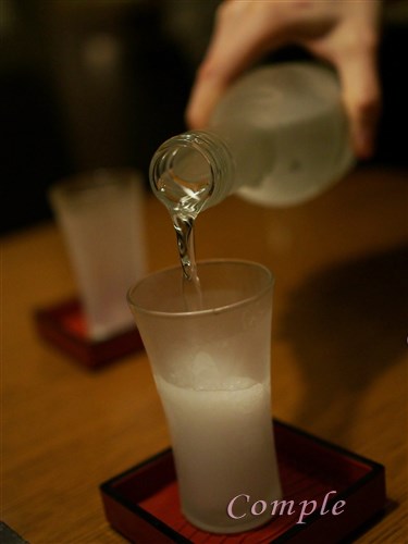凍る日本酒