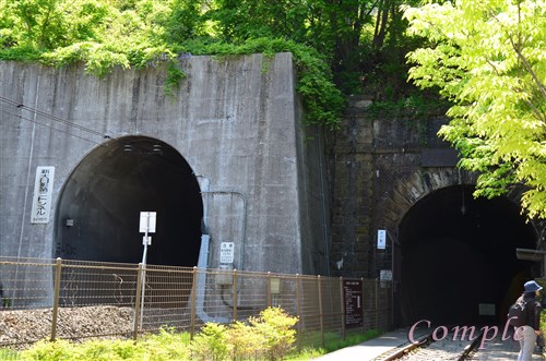 新旧大日影トンネル
